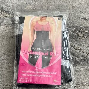 Fullness Black Waist Trainer